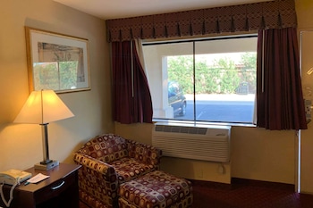 Room, 2 Queen Beds, Smoking