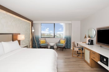 Room, 1 King Bed, City View