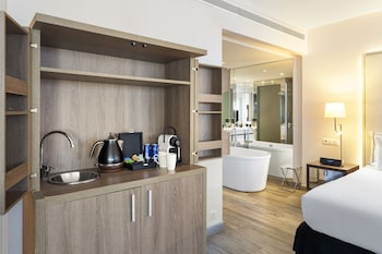 Suite The Level