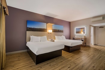 Standard Room, 2 Queen Beds, Accessible, Non Smoking (Walk-in Shower;Freeway Side)