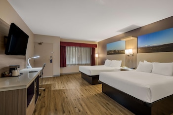 Standard Room, 2 Queen Beds, Non Smoking, Refrigerator
