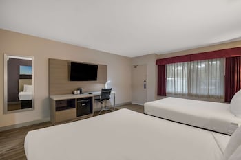 Standard Room, 2 Queen Beds, Non Smoking, Refrigerator