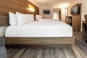 Two Queen Beds (No View)