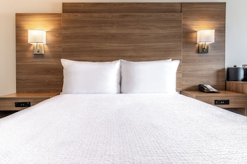 Room, 1 King Bed with Sofa bed, Kitchenette, Corner