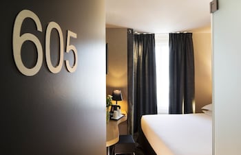Superior Room, 1 Queen Bed, Non Smoking