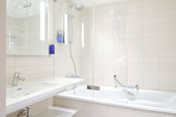 Suite, 1 Bedroom, River View
