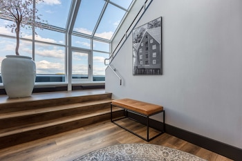 Presidential Suite, River View