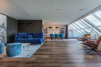 Presidential Suite, River View