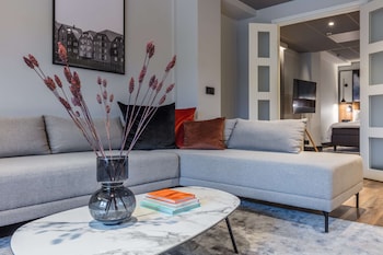 Suite, 1 Bedroom, River View