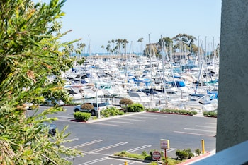 Deluxe Room, 1 King Bed, Harbor View