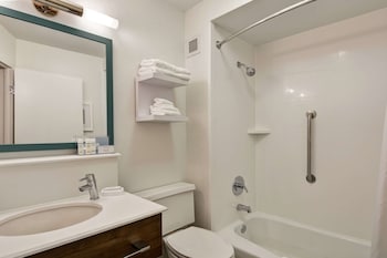 Standard Room, 1 Double Bed