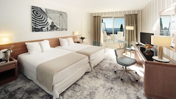 Premium Room, 2 Twin Beds, Balcony, Sea View