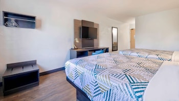 Standard Room, 2 Double Beds, Non Smoking