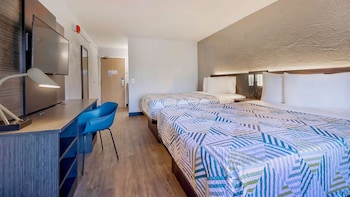 Standard Room, 2 Double Beds, Non Smoking