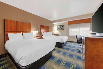 Standard Room, 2 Queen Beds, Non Smoking, Refrigerator & Microwave