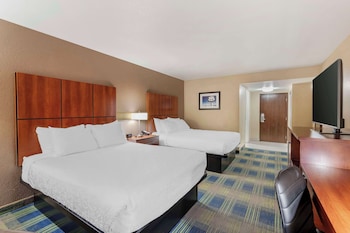 Standard Room, 2 Queen Beds, Non Smoking, Microwave