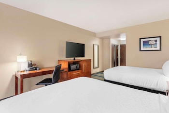Standard Room, 2 Queen Beds, Non Smoking, Refrigerator & Microwave