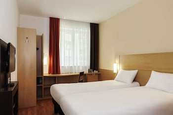 Standard Room, 2 Twin Beds