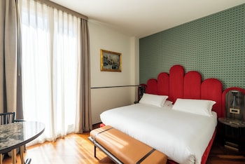 Classic Double or Twin Room
