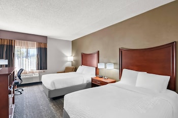 Standard Room, 2 Double Beds, Non Smoking