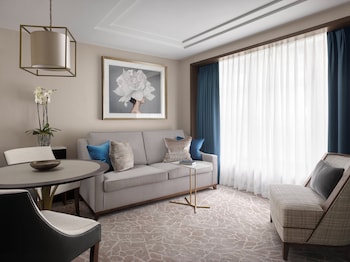 Suite, 1 Bedroom (Mayfair Floor)
