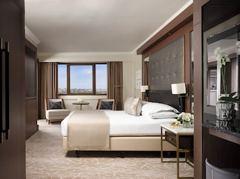 Suite (Prestige)