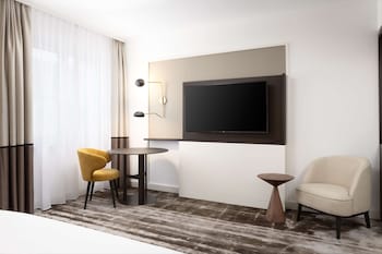 Room, 1 King Bed, Accessible