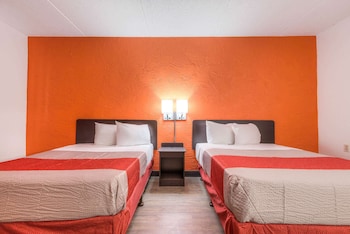 Standard Room, 2 Double Beds, Non Smoking