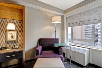 Suite, 1 King Bed