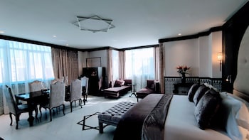 Premium Suite