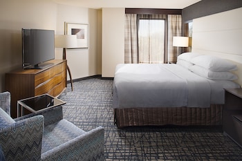 Junior Suite, 1 King Bed with Sofa bed