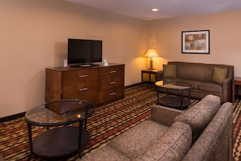 Suite, Multiple Beds, Non Smoking, Kitchen
