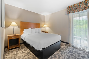 Standard Room, Multiple Beds, Non Smoking, Refrigerator & Microwave