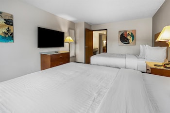 Suite, 2 Queen Beds, Non Smoking, Refrigerator (Oversized Room;Third bed is a Sofabed)