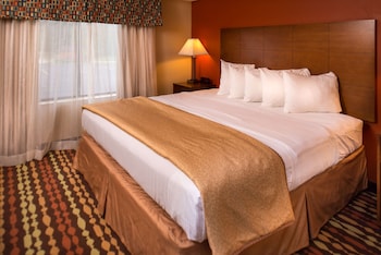 Suite, Multiple Beds, Non Smoking, Kitchen (Living Room)