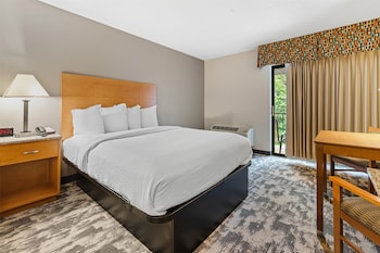 Standard Room, 2 Queen Beds, Non Smoking, Balcony