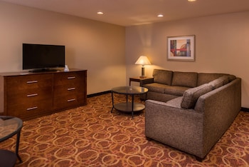Suite, Multiple Beds, Non Smoking, Kitchen (Living Room)