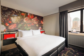 Junior Suite (1 Double Bed 1 Sofabed)