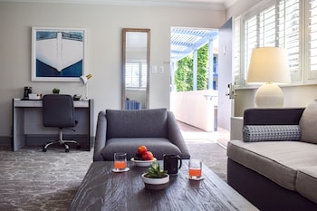 Suite, 1 King Bed