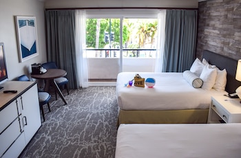 Room, 2 Queen Beds, Balcony (Harborside)