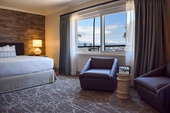 Room, 1 King Bed, Accessible