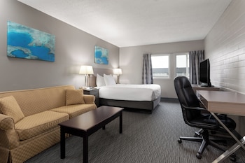 Deluxe Room, 1 Queen Bed, Non Smoking, Kitchenette