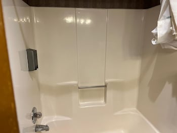 Room, 2 Queen Beds, Accessible, Non Smoking (Tub with Grab Bars)
