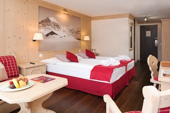 Double Room with Eiger View