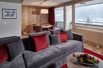 Jungfrau Suite