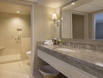 Suite, 1 King Bed (Le Marquis)