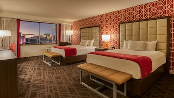 Resort Room 2 Queens High Roller View Non-smoking
