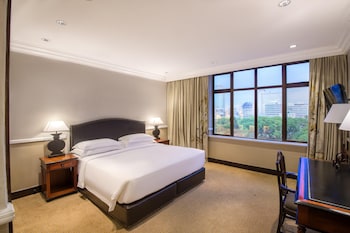 Executive Suite (Regency)
