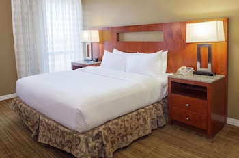 Deluxe Suite, 1 King Bed with Sofa bed