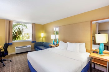 Deluxe Room, 1 King Bed, Non Smoking